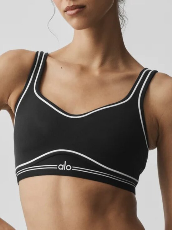ALO Yoga Tops - ALO Yoga Airbrush Heart Throb Sports Bra SZ S-M 💖 NWT